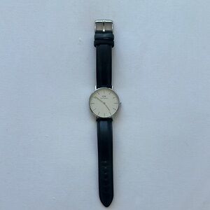 Daniel Wellington Classic Black Leather Watch